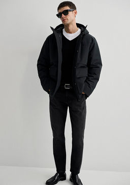 Kapusonlu Siyah Parka