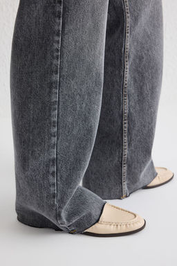 Ac?k Mavi Pacas? Kesikli Normal Bel Wide Leg Jeans TWOSS25JE00064 - Trendyolmilla фото 10