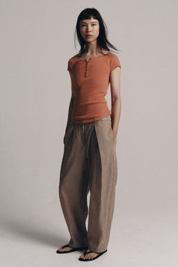 CAMISETA BOTONES CON LINO / Terracota