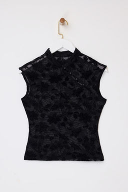 Siyah Cicekli Fitted/Vucuda Oturan Dik Yaka Kolsuz Dugmeli Dantel Orme Bluz TWOSS26BZ00195 - Trendyolmilla фото 5