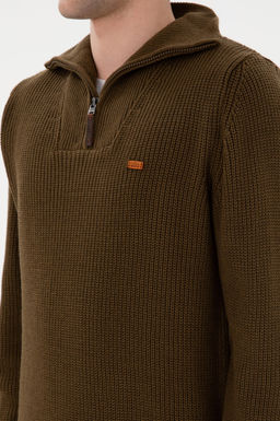 Джемпер Regular Fit хаки из акрила