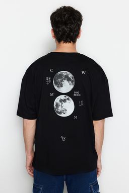 TRENDYOL MAN Lacivert Oversize/Genis Kesim Uzay Bask?l? Etiket Detayl? %100 Pamuklu T-Shirt TMNSS23TS00125 - Trendyolmilla фото 3