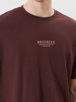 Bisiklet Yaka Bask?l? Erkek Ti??rt