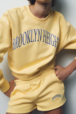 EMBROIDERED SLOGAN PLUSH SWEATSHIRT - Zara фото 2
