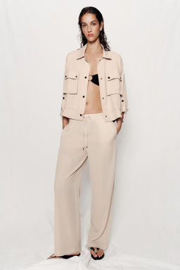 CHAQUETA SAFARI MANGA REMANGADA / Beige
