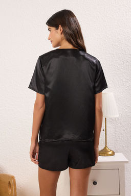 Trendyolmilla Siyah Kurdele/Fiyonk/Baglama Detayl? Saten Sortlu Dokuma Pijama Tak?m? THMSS25PT00406 фото 4