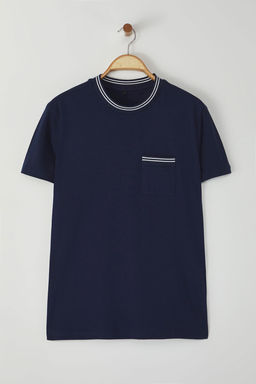 TRENDYOL MAN Lacivert Regular/Normal Kesim Cep ve Triko Bant Detayl? %100 Pamuk Basic Tok T-shirt TMNSS25TS00035 - Trendyolmilla фото 6