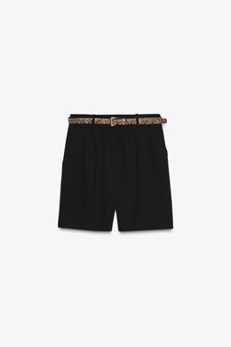 BERMUDA SHORTS WITH DARTS AND BELT