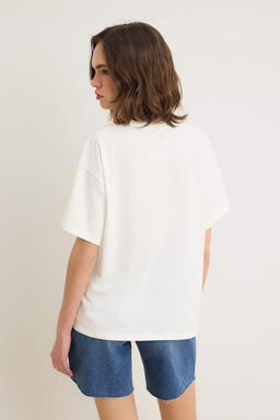 Ekru %100 Pamuk Bask?l? Regular/Normal Kal?p K?sa Kol Orme T-Shirt TWOSS26TS00288 - Trendyolmilla фото 4