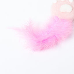 Дразнилка для кошек на креплении с бубенчиком Лапка с пером, микс цветов - Пижон фото 3