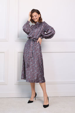 Платье миди из шёлка с юбкой трапеция