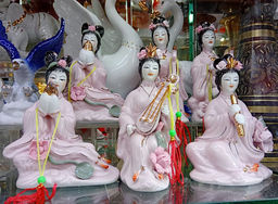 Гейши набор 6шт фарфор символ любви процветания и счастья 12см