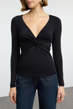 Trendyolmilla Siyah Buzgu/Drape Detayl? Fitted/Vucuda Oturan Uzun Kollu Esnek Orme Bluz TWOAW25BZ00247