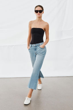 JEANS ZW COLLECTION CROPPED FLARE TIRO MEDIO / Azul claro