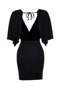 TRENDYOLMILLA Siyah Vucuda Oturan Mini Orme Buzgulu Plaj Elbisesi TBESS24EL00109 фото 9