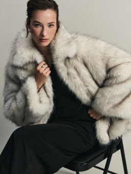 Шуба из искусственного меха / Zarina  фото 5