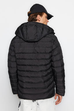 TRENDYOL MAN Siyah Regular C?kart?labilir Kapusonlu Suya ve Ruzgara Dayan?kl? Sisme K?sl?k Mont TMNAW23MO00000 - Trendyolmilla фото 6