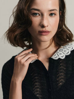 Ажурный джемпер с кружевным воротником / Zarina