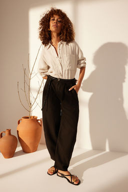 Siyah %100 Keten Yuksek Bel Barrel Pantolon TWOSS26PL00047