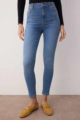 Siyah Vucudu Saran Esnek Yuksek Bel Skinny Jeans TWOSS25JE00051 - Trendyolmilla фото 17