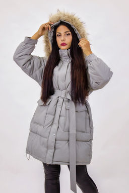 Зимняя куртка на поясе с натуральным мехом арт. 23226
