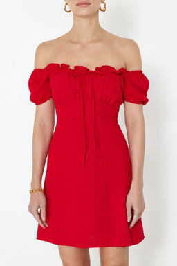 TRENDYOLMILLA Beyaz Duz Bodycone Krep Mini Dokuma Elbise TWOSS24EL00874 фото 18