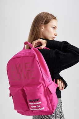 Kad?n Okul S?rt Cantas?