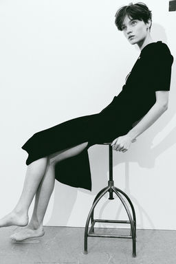 Vestido en punto de canale con cuello camisero - H&m фото 4