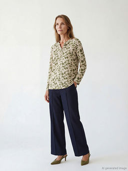 Ka??k Yaka ?i?ekli Bluz