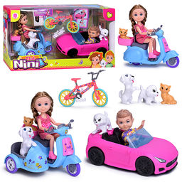 Кукла с аксессуарами "София и семья" в коробке