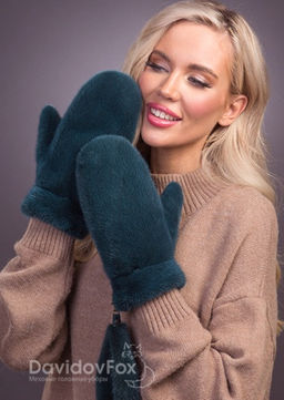 Варежки норка изумруд