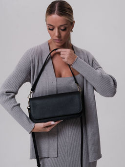 Сумка кожаная багет Deboro 30138 черный