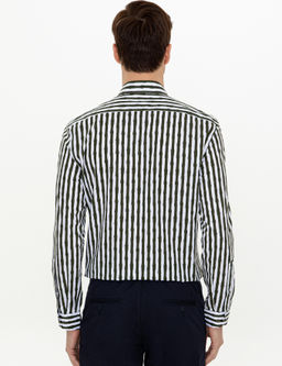 Рубашка приталенного кроя с длинным рукавом цвета хаки - Cacharel фото 4