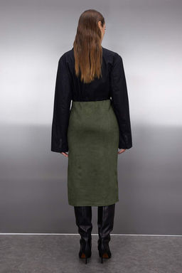 Haki Suet Midi Kalem Orme Etek TWOAW26ET00018 - Trendyolmilla фото 4