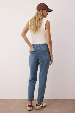 Mavi More Sustainable Yuksek Bel Comfort Mom Jeans TWOAW26JE00057