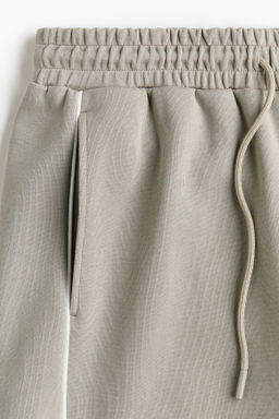 Pantal?n corto de deporte con DryMove Loose Fit - H&m фото 7