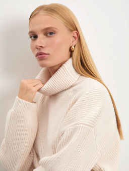 Свитер укороченный - Emka фото 3