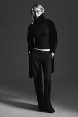 CHECK TROUSERS - Zara фото 5