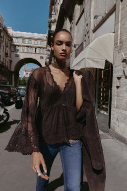 EMBROIDERED TULLE BLOUSE - Zara фото 2