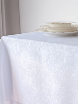 Скатерть жаккардовая 140x200 белый полиэстер