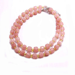 Бусы из граненного камня Клубничный камень 4мм 45см