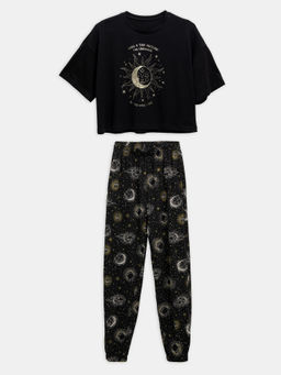 Комплект женский (футболка, брюки) черный с созвездиями черный +созвездия на черном 592432-1 - Mark formelle фото 7