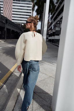 TOP CORTO MANGA VOLUMEN / Crudo - Zara фото 7