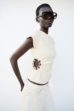 TOP PUNTO CUT OUT BOLAS / Crudo - Zara фото 2