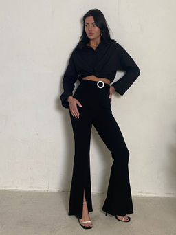 Брюки силуэта клёш с разрезами