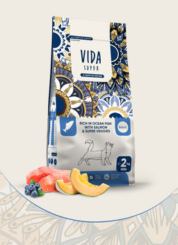 Корм Vida Super для взрослых кошек богатый океанской рыбой с лососем и овощами P02121001