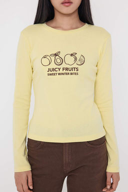 Sar? Bask?l? Fitted/Vucuda Oturan Orme Bluz TWOAW25BZ00126