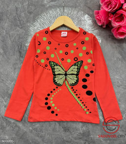 Кофта для девочки с рисунком (бабочка)