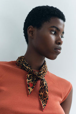 ANIMAL PRINT EMBROIDERED BANDANA