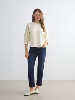 Bisiklet Yaka ?i?ek Nak??l? Kad?n Ti??rt